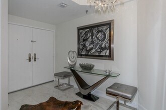 3120 S Ocean Blvd in Palm Beach, FL - Building Photo - Building Photo