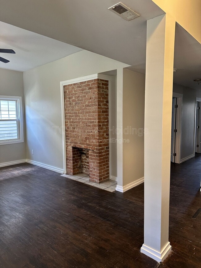 123 Washington Ave in Clarksburg, WV - Building Photo - Building Photo