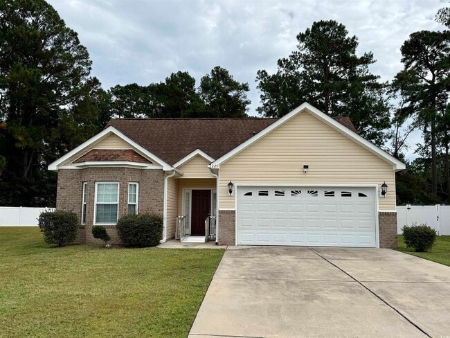 229 Holden Dr in Myrtle Beach, SC - Building Photo - Building Photo