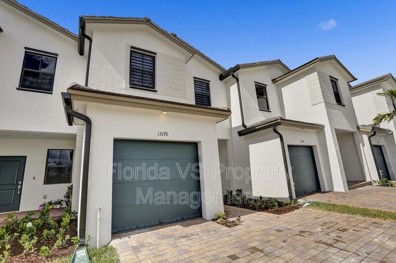 13170 SW 233 St in Homestead, FL - Building Photo