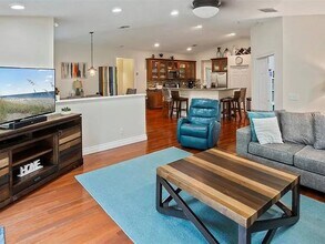 4521 SW 25th Ave in Fort Lauderdale, FL - Building Photo - Building Photo