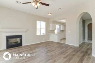 2375 Grannis Ln in Las Vegas, NV - Building Photo - Building Photo