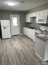 3787 Nobles St in Pensacola, FL - Building Photo - Building Photo