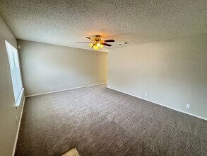 4838 Camas in San Antonio, TX - Building Photo - Building Photo