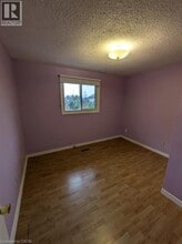 77 Sekura Crescent in Cambridge, ON - Building Photo - Building Photo