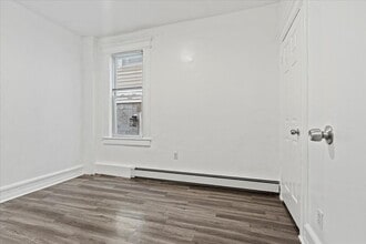 871 S 19th St, Unit 1 in Newark, NJ - Foto de edificio - Building Photo