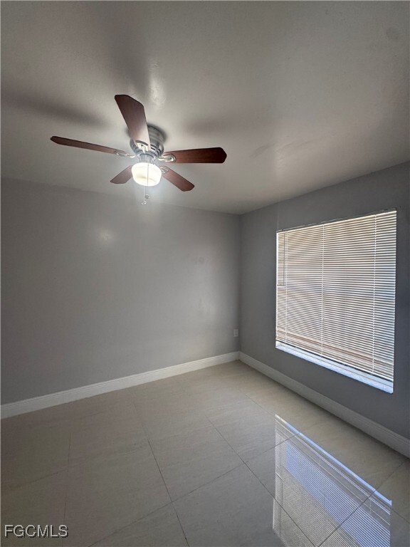 1003 Country Club Blvd