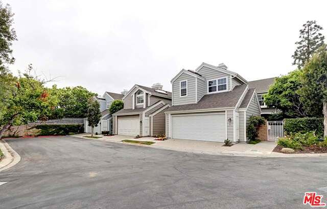 13082 Mindanao Way-Unit -52 in Marina Del Rey, CA - Building Photo