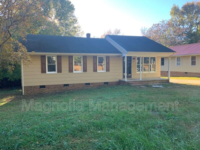 602 Orange St in Oxford, NC - Building Photo