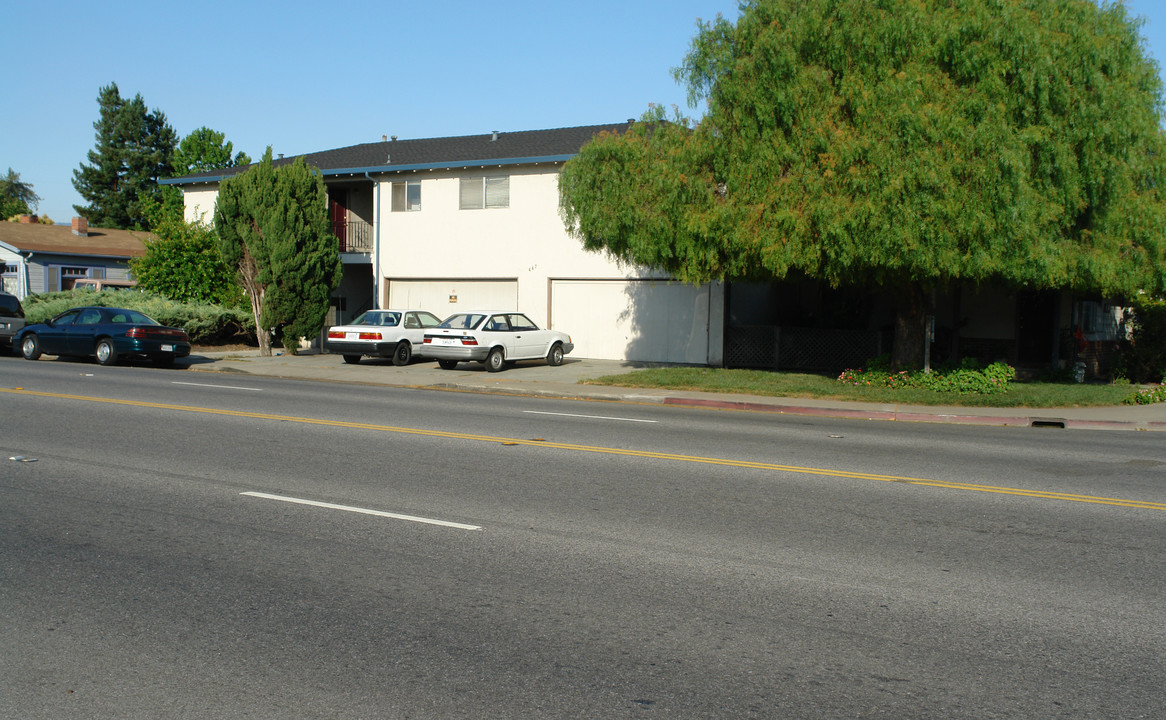 447 N Fairoaks Ave in Sunnyvale, CA - Building Photo