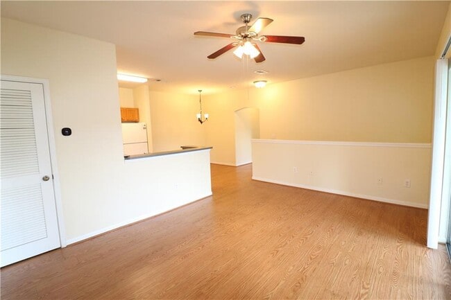 447 W Longleaf Dr in Auburn, AL - Building Photo - Building Photo