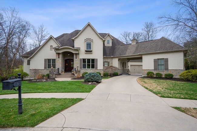 7715 Cathedral Hill Dr in Cincinnati, OH - Building Photo - Building Photo
