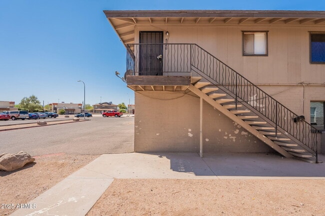 4740 E Moreland St in Phoenix, AZ - Building Photo - Building Photo