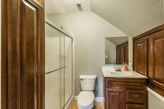 903 Highland Dr in White House, TN - Building Photo - Building Photo