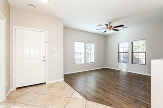 17754 W Langer Ln in Surprise, AZ - Building Photo - Building Photo