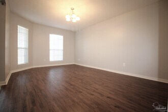 5454 Keel Dr in Pensacola, FL - Building Photo - Building Photo