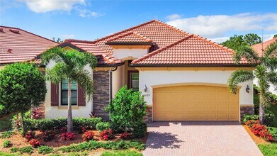 25025 Spartina Dr in Venice, FL - Building Photo - Building Photo