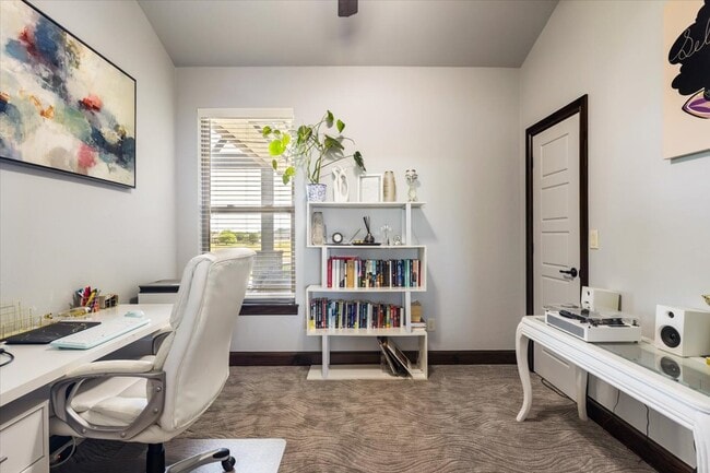 property at 1112 NW St James Pl