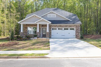 166 Magnolia Dr in Dawsonville, GA - Building Photo - Building Photo
