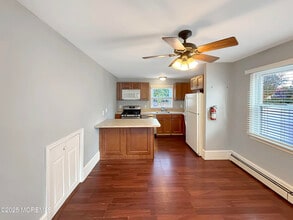 33 Prospect Ave in Red Bank, NJ - Building Photo - Building Photo