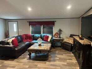 5123 Trujillo St in Laredo, TX - Building Photo - Building Photo
