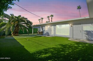 7921 E Willetta St in Scottsdale, AZ - Building Photo