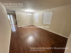 5284 Noyack Way in Sacramento, CA - Building Photo - Building Photo