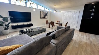 7509 Lakeshore Dr in Tampa, FL - Building Photo