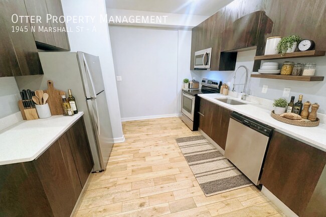 property at 1945 N Marshall St