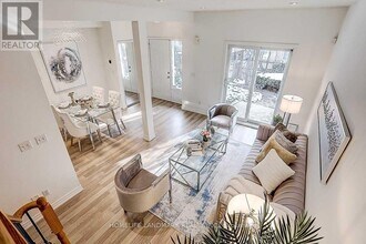 21 St Moritz Way in Markham, ON - Building Photo - Building Photo