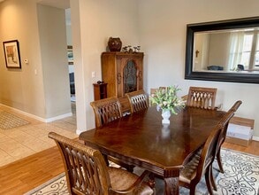 951 Mericrest St in Brentwood, CA - Building Photo - Building Photo