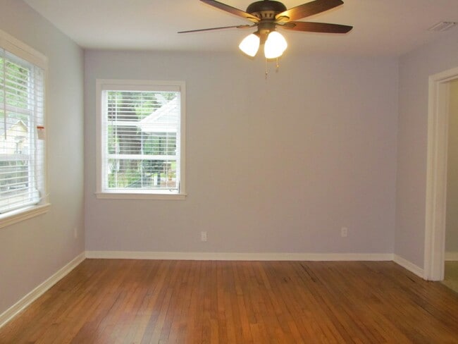 2054 Emogene St in Mobile, AL - Building Photo - Building Photo