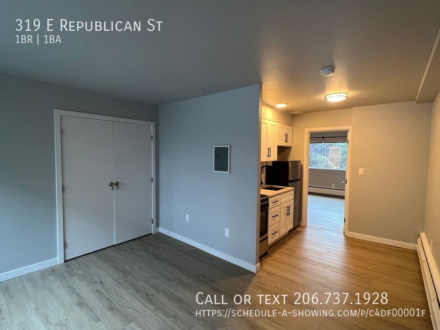 319 E Republican St in Seattle, WA - Building Photo