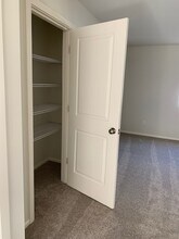 1038 91st Ave SE in Tumwater, WA - Building Photo - Building Photo