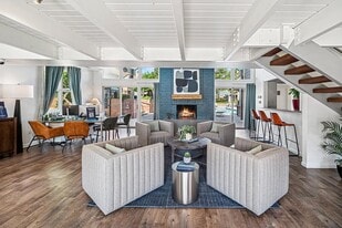 Rock Peak on Sunset Apartments in Longmont, CO - Building Photo