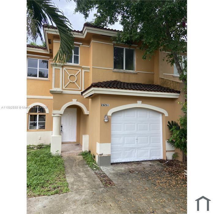 26323 SW 135th Pl in Homestead, FL - Building Photo