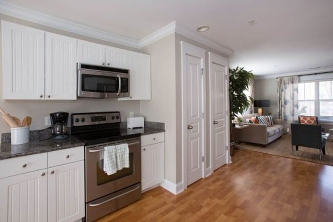 1615 Elmwood Ct in Charlottesville, VA - Building Photo - Building Photo