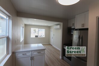 3847 Menlo Ave in San Diego, CA - Building Photo - Building Photo