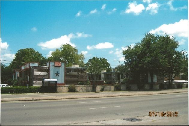 Preston Center Apartments in Dallas, TX - Building Photo