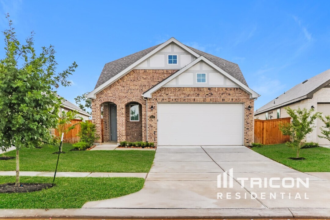 2311 Foster Hl Rd in Richmond, TX - Building Photo