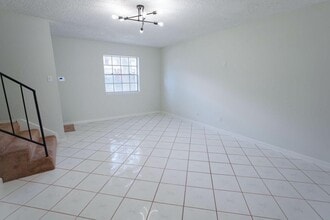 1255 Witte Rd in Houston, TX - Building Photo - Building Photo