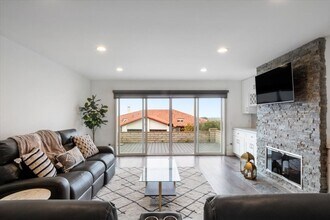 6739 Heath Ct in Carlsbad, CA - Building Photo - Building Photo