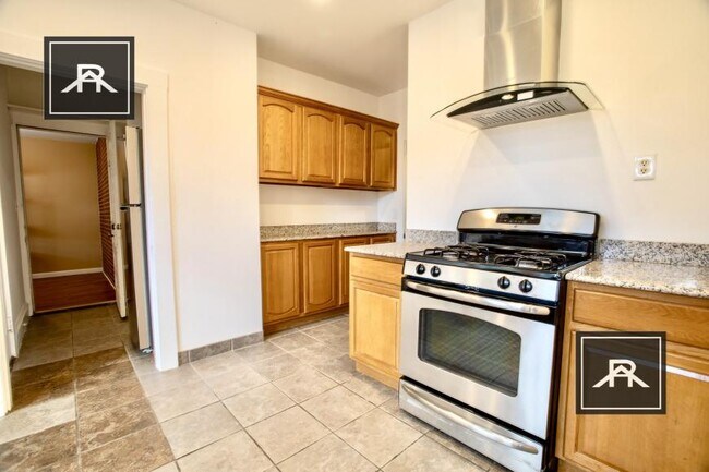 56 Kirkwood Rd in Boston, MA - Building Photo - Building Photo