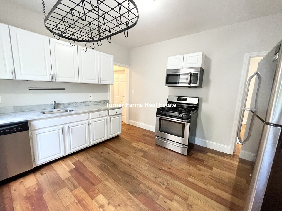 26 Taft St, Unit 1 in Boston, MA - Building Photo