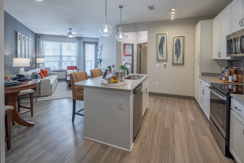 Cascades Apartments Antioch, TN Apartments For Rent