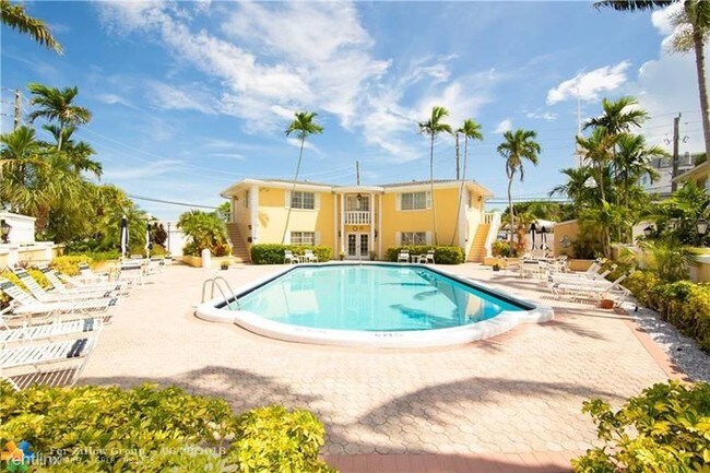 5720 NE 22nd Way in Fort Lauderdale, FL - Building Photo - Building Photo