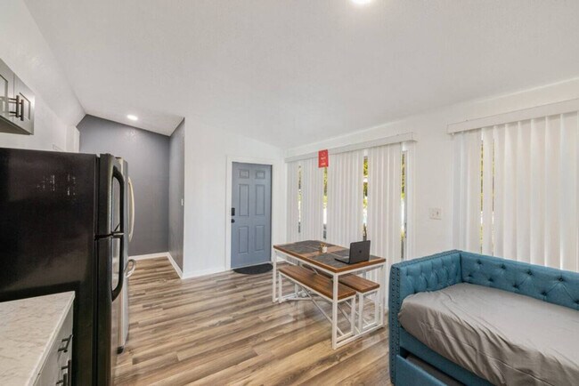 1728 S Bumby Ave in Orlando, FL - Building Photo - Building Photo