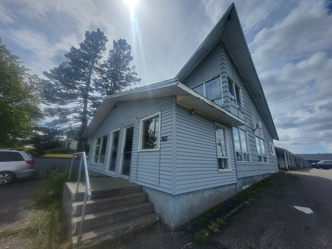 365 Nova Scotia Trunk 1 in Yarmouth, NS - Building Photo - Building Photo