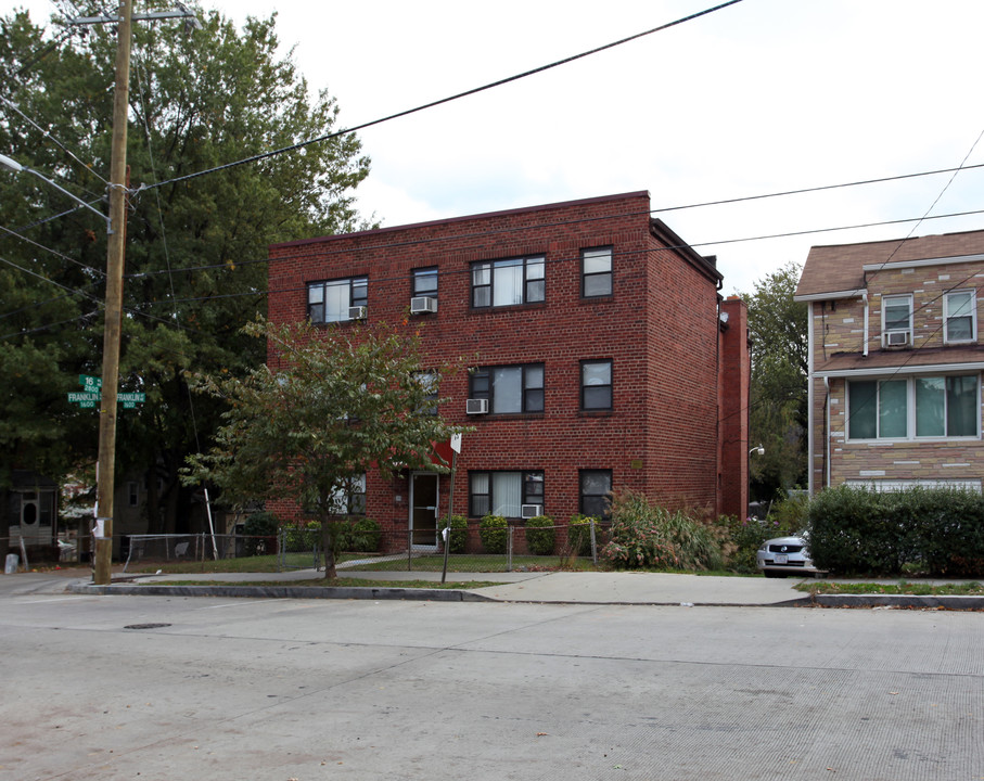 1649 Franklin St NE in Washington, DC - Foto de edificio