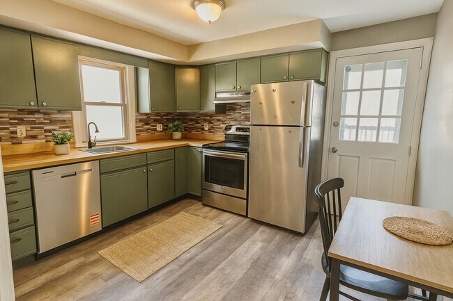 317 Madison Ave in Prospect Park, PA - Building Photo - Building Photo